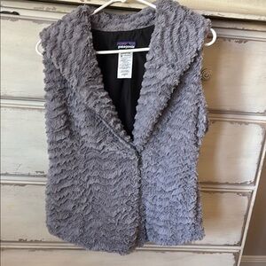 Patagonia Gray Lavender Women's Fleece Vest